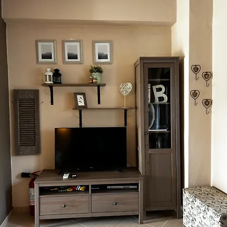 Stelina Apartment *